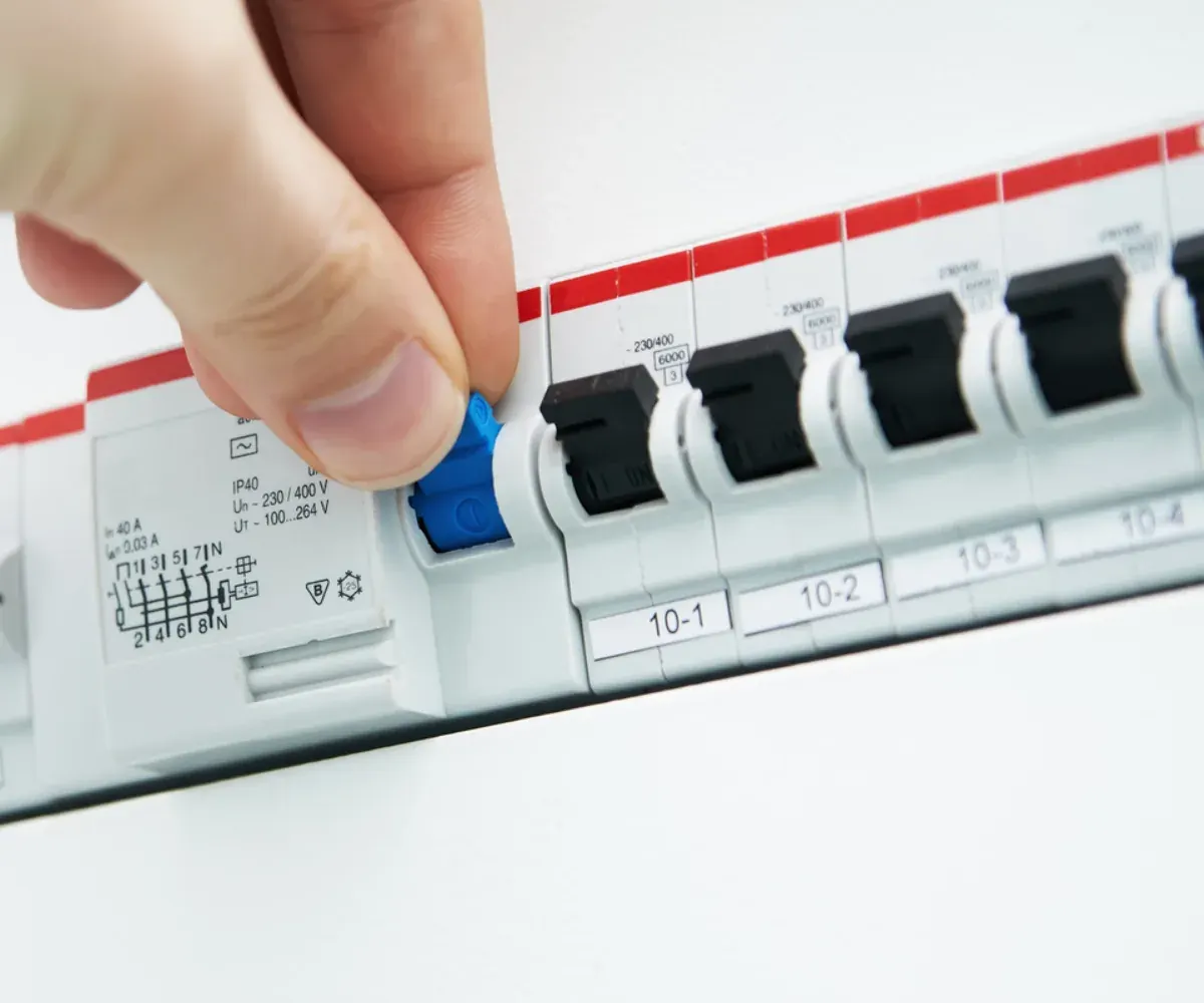 Diagnostic électrique obligatoire Saint-Maximin tarifs